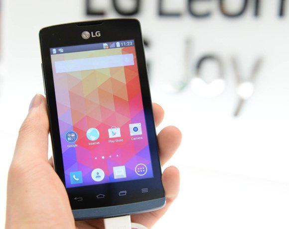 LG