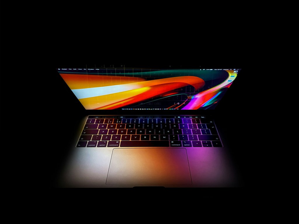 joshua-ng-1sSfrozgiFk-unsplash