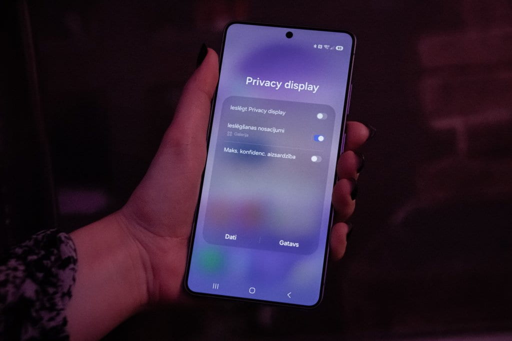 Samsung Galaxy S26 Privacy display