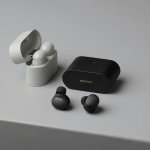 WF-1000XM6_Black_PlatinumSilver_InSituation-Large