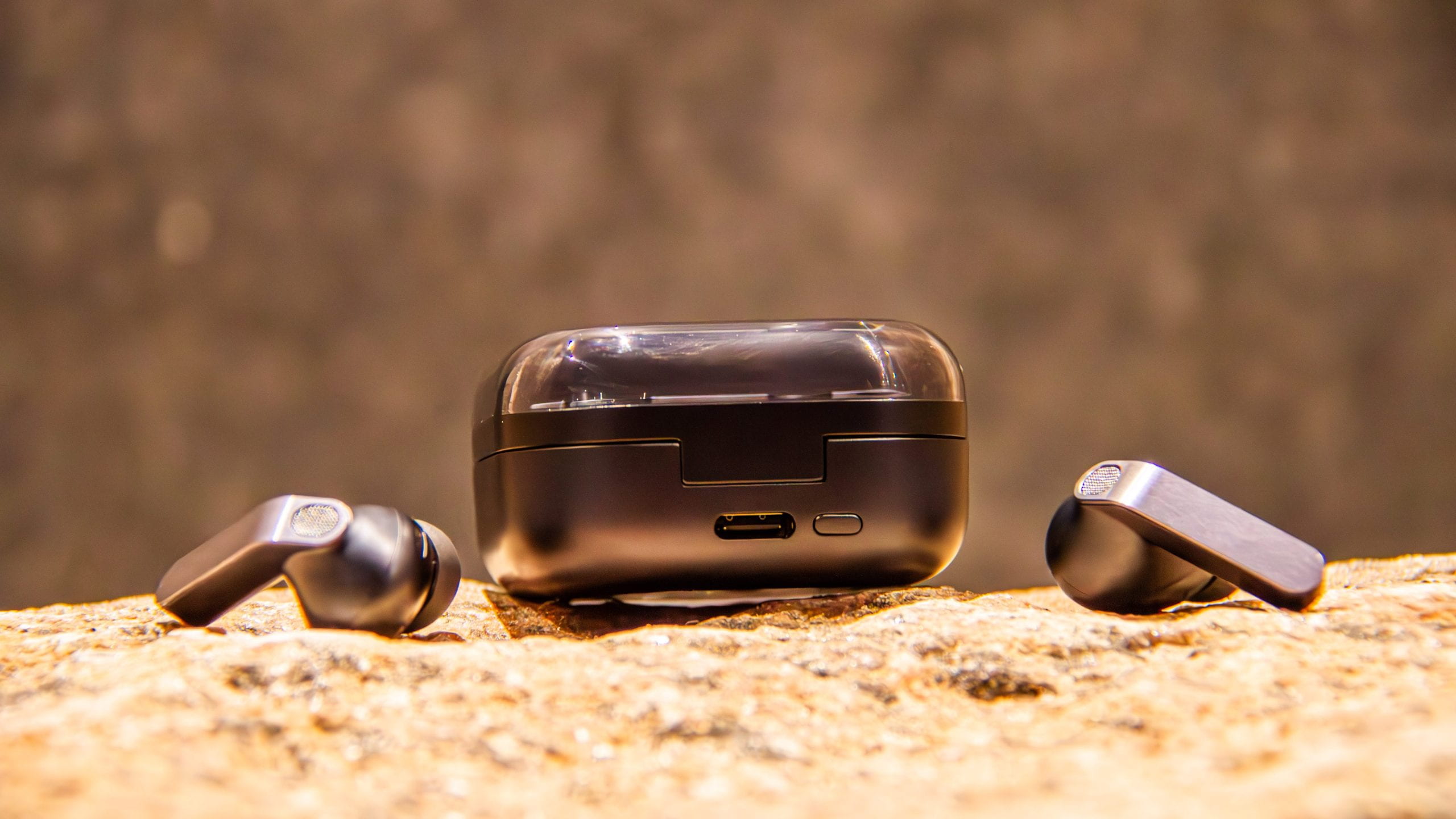 Samsung Galaxy Buds4 Pro austiņu apskats